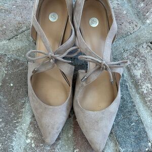 Db Women's Taupe Suede heels 9M